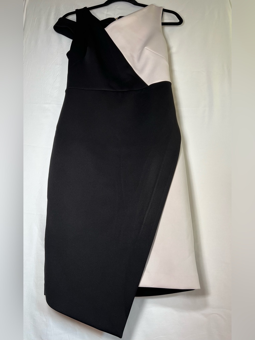 Calvin Klein Black and White Colorblock Pencil Skirt
